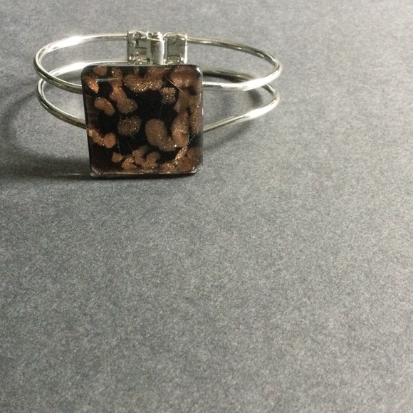 Art Glass Silver Hinge Style Bracelet - Picture 3 of 5